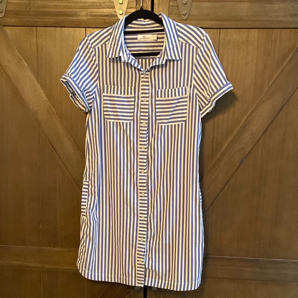 Vineyard Vines🐳Seersucker Shirt Dress - Picture 2 of 5
